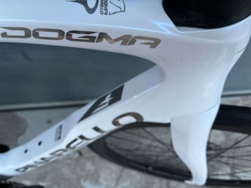 Used Pinarello Dogma F Crystal White 2024 Road & Gravel, White — image 13 of 14