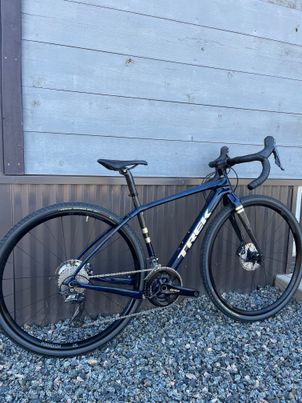 Trek - Checkpoint SL 6 2021, 2021