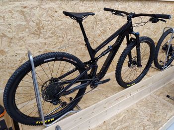 Used Cannondale Habit Carbon 3 2019 Mountainbike — image 6 of 8