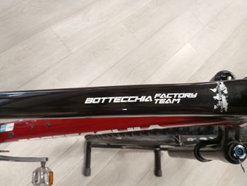 Used Bottecchia Aquila Rossa 2022 Mountainbike, Red — image 4 of 4