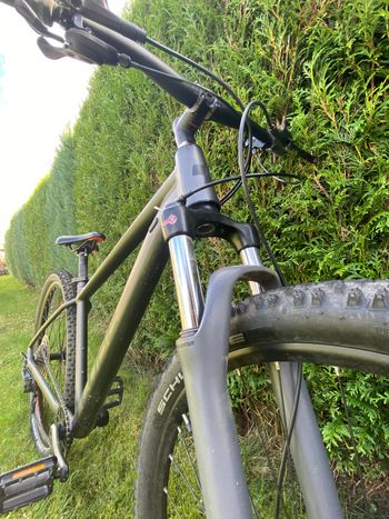 Used CUBE AIM, EX 2022 2022 Mountainbike, Black, 27.5, 29 — image 4 of 6