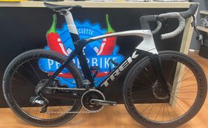 Trek - Madone SLR 7 Disc, 2021