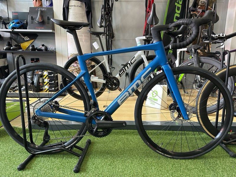 Used BMC Roadmachine TWO 2024 2024 Road & Gravel