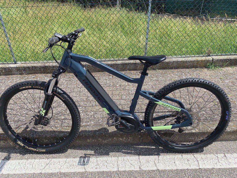 Used Haibike HardSeven 5 2022 2022 Mountainbike, Hellgrau, 27.5 — image 1 of 3