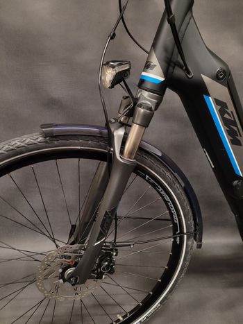 Used KTM Macina Ultimate 2 2019 Mountainbike — image 3 of 8