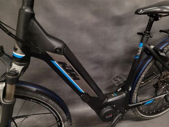 Used KTM Macina Ultimate 2 2019 Mountainbike — image 2 of 8