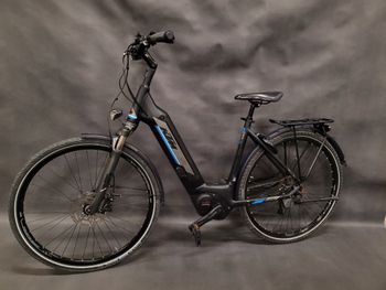 Used KTM Macina Ultimate 2 2019 Mountainbike — image 1 of 8