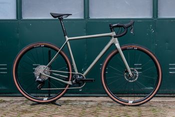 Used Open U.P. Rival AXS XPLR 2024 Road & Gravel, Green — image 1 of 6
