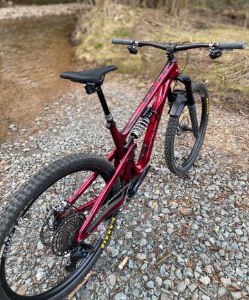 Used Yeti SB150 T1 2023 2023 Mountainbike, Red, 29 — image 3 of 4