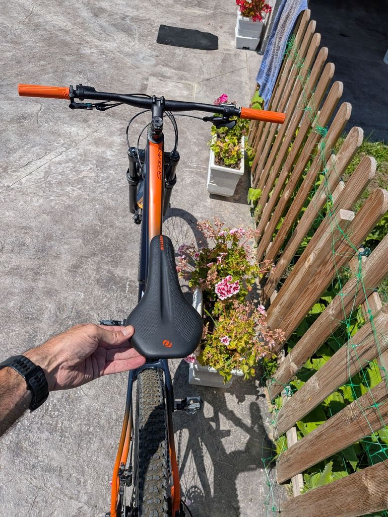 Použité Scott Spark 960 2020 2020 Mountainbike — obrázek 13 z 16