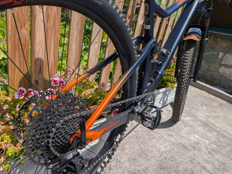 Použité Scott Spark 960 2020 2020 Mountainbike — obrázek 8 z 16