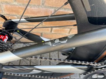 Felt IA 2 2017 2017 Road & Gravel usato, Nero — immagine 4 di 9