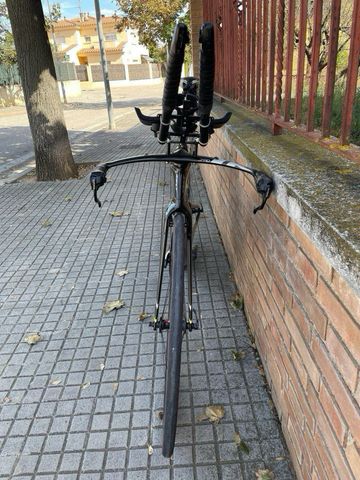Felt IA 2 2017 2017 Road & Gravel usato, Nero — immagine 2 di 9
