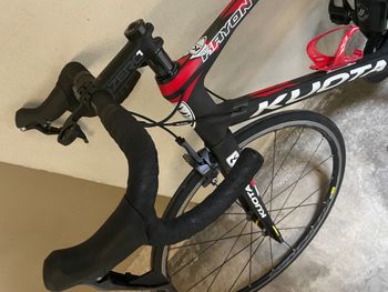 Used Kuota Kryon 2018 Road & Gravel, Red — image 5 of 5