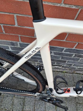 Used Canyon Grail CF SL 7 2024 2024 Road & Gravel, Hellgrau — image 4 of 10