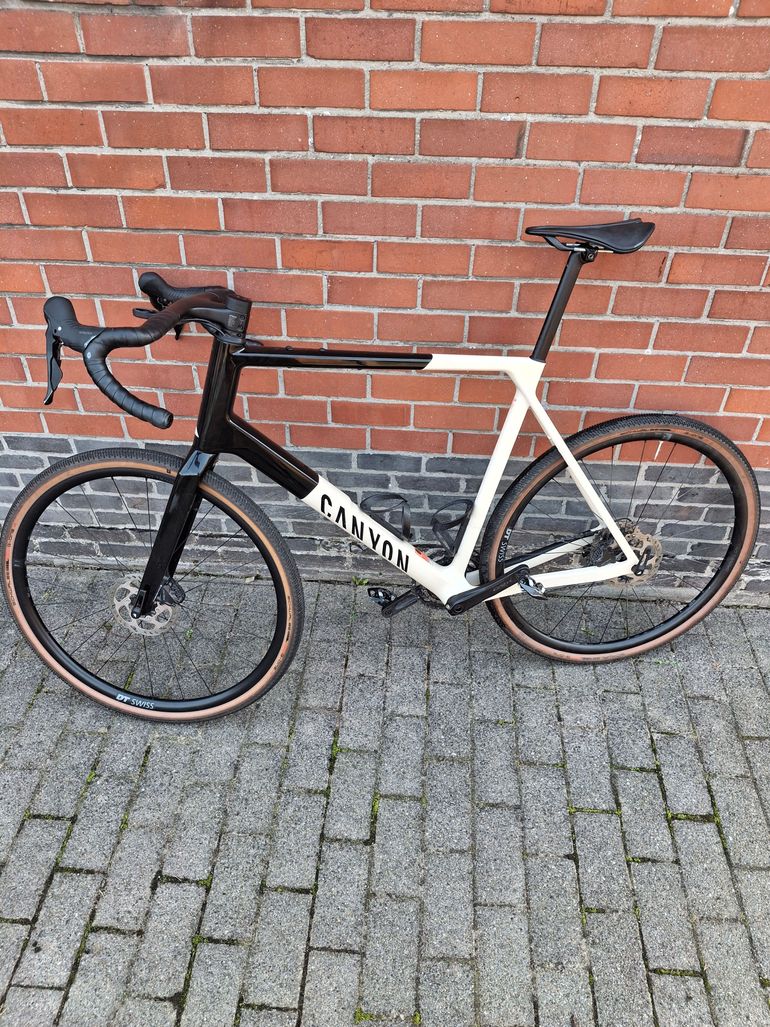 Used Canyon Grail CF SL 7 2024 2024 Road & Gravel, Hellgrau — image 3 of 10