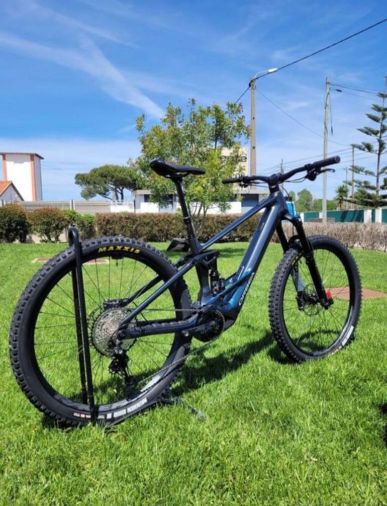 Used Orbea WILD H10 2023 2023 Mountainbike, Blau, 29 — image 1 of 3