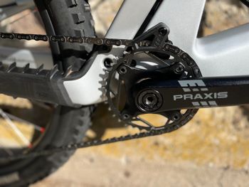 Used Santa Cruz Heckler SL 2024 Mountainbike, Light Gray — image 5 of 9
