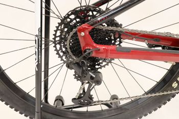 Used Mondraker PRIME R 2022 2022 Mountainbike, Red, 29 — image 2 of 7