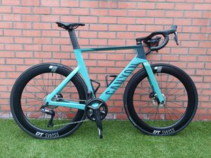 Canyon - Aeroad CF SLX 8 Disc Di2 2023, 2023