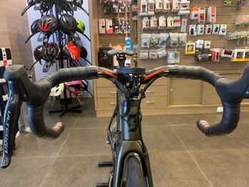 Brugt Scott Addict RC Premium disc 2019 2019 Road & Gravel — billede 4 af 8