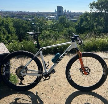 Used Canyon Exceed CFR Team 2023 2023 Mountainbike, Bianco — image 1 of 5