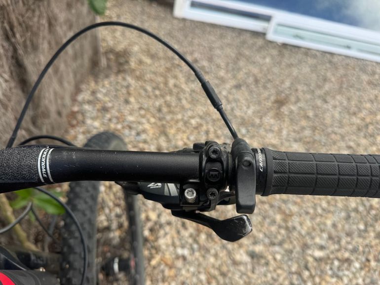 Used Cannondale Trail 6 2016 Mountainbike, Black — image 6 of 10