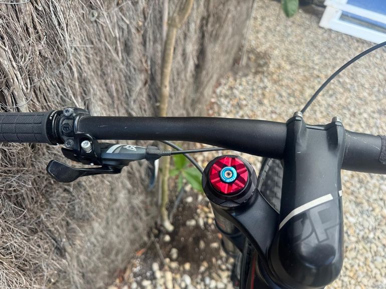 Used Cannondale Trail 6 2016 Mountainbike, Black — image 5 of 10