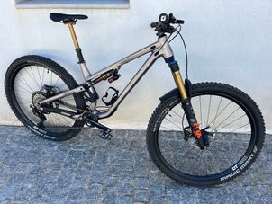 Commencal - META TR V4 SIGNATURE 2023, 2023