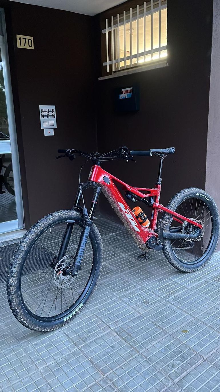 Brugt KTM MACINA PROWLER ELITE 2023 2023 Mountainbike — billede 2 af 5