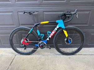 Trek - Domane SLR 9 AXS Gen 4 2024, 2024