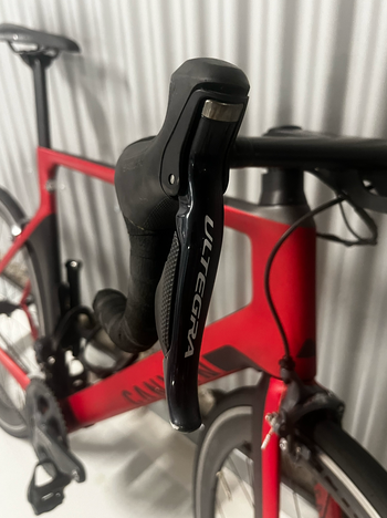 Used Canyon Aeroad CF SLX 8.0 2015 Road & Gravel, Red — image 2 of 12