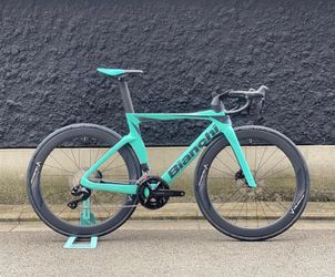 Bianchi - Oltre Comp 105 Di2 2023, 2023