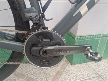 Gebrauchtes Trek Domane SL 7 eTap 2022 2022 Road & Gravel, Hellgrau — Bild 8 von 8