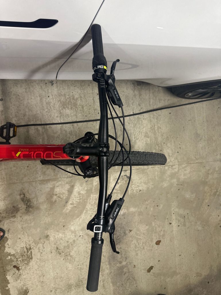 Used ROCKRIDER XC 100 S 2022 Mountainbike, Rot — image 6 of 7