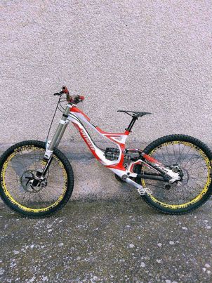 Specialized - Demo 8 II 2011, 2011