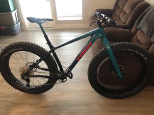 Trek - Farley 5 2022, 2022