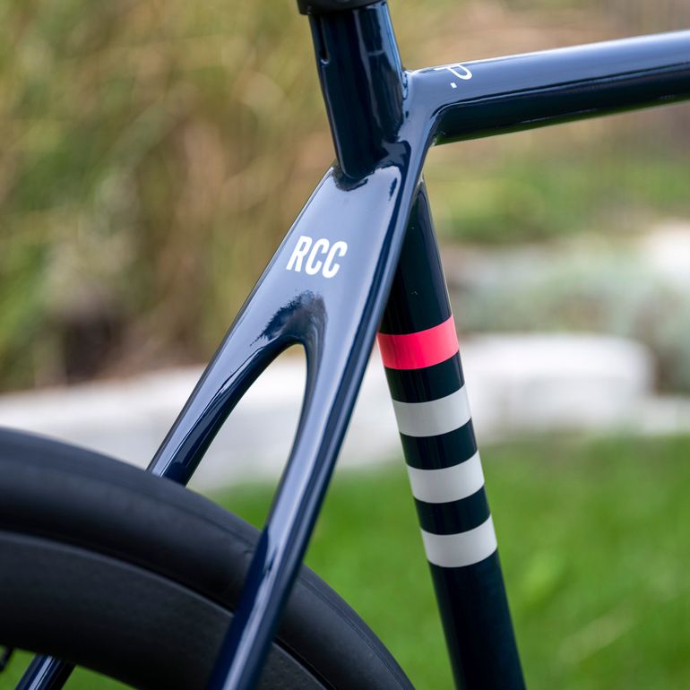 Tweedehands Open RAPHA Limited Custom 2023 Road & Gravel — afbeelding 4 van 25