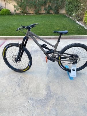 Commencal - CLASH RIDE 2022, 2022