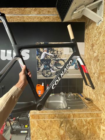 Käytetty Colnago VR4RS TEAM UAE Frameset 2023 Road & Gravel — kuva 4 / 4