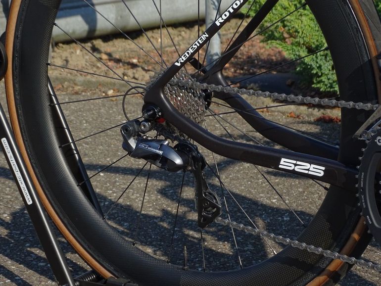 Used Eddy Merckx 525 Rim — Shimano Ultegra Di2 2019 Road & Gravel, Black — image 3 of 9
