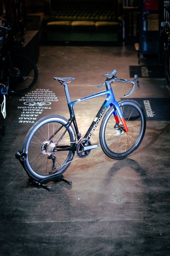 Used Cannondale SuperSix EVO Hi-MOD Disc Ultegra Di2 2023 Road & Gravel, Blue — image 6 of 6