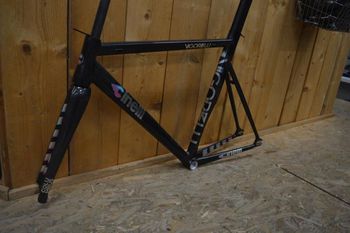 Used Cinelli VIGORELLI - TRACK ALU FRAME SET 2023 2023 Road & Gravel, Black — image 9 of 21
