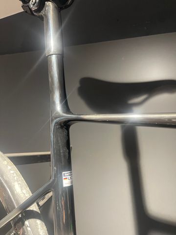 Used Factor O2 VAM - Frameset Premium 2023 2023 Road & Gravel, Red — image 4 of 5