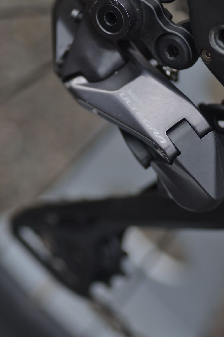 Used Trek Madone SLR 7 2024 Road & Gravel, Black — image 8 of 10