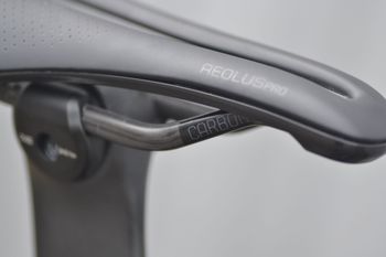 Used Trek Madone SLR 7 2024 Road & Gravel, Black — image 4 of 10