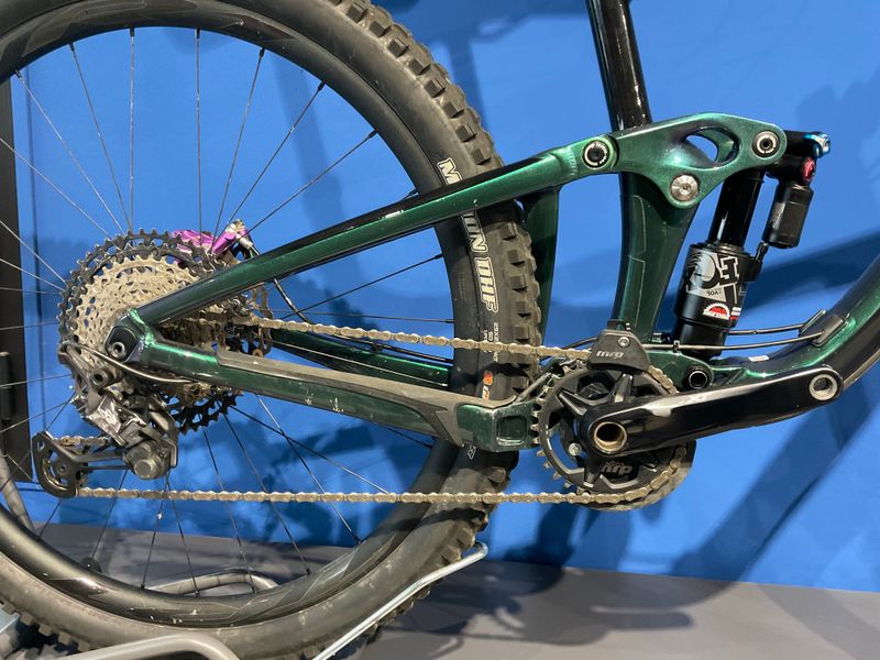 Giant Reign 29 1 2020 2020 Mountainbike usato, Verde — immagine 2 di 4