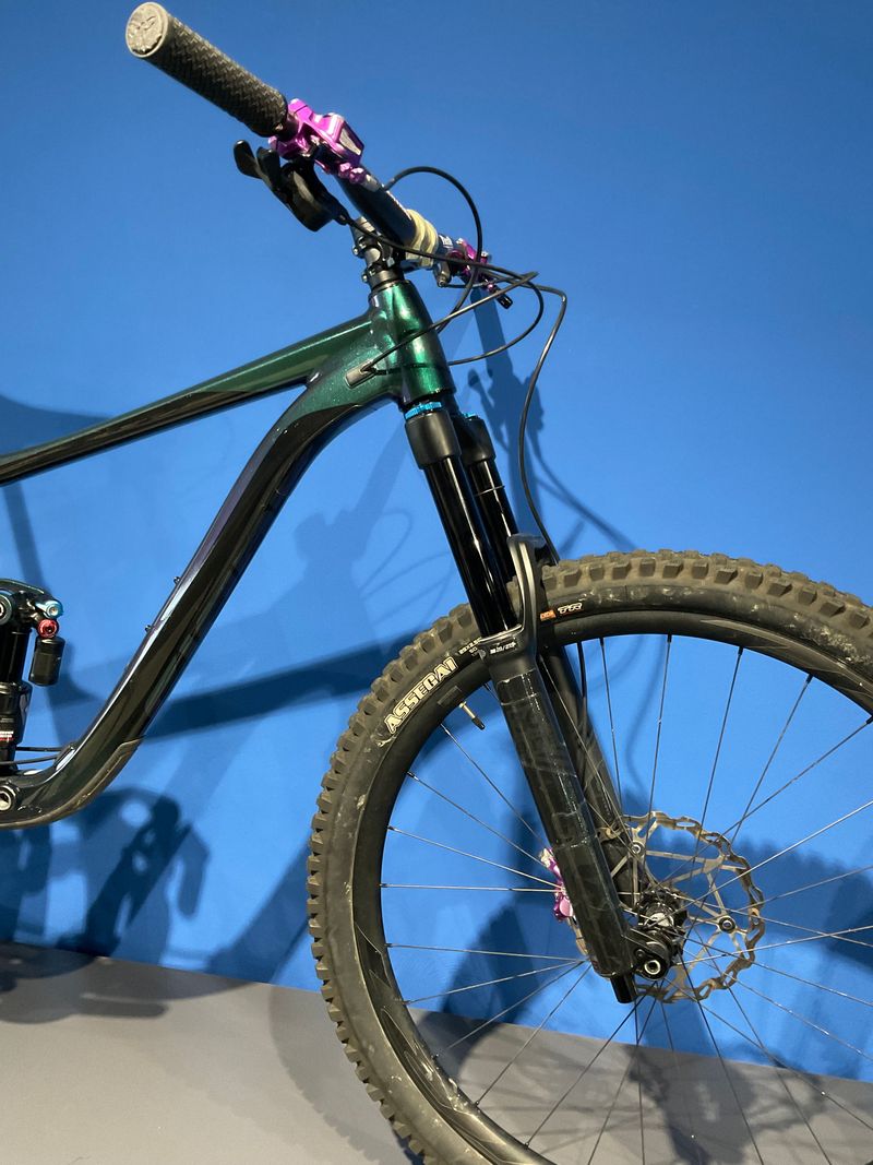 Giant Reign 29 1 2020 2020 Mountainbike usato, Verde — immagine 3 di 4