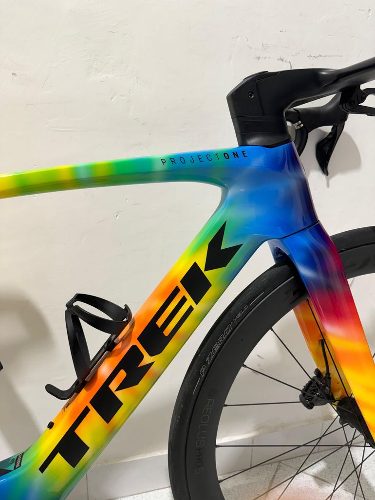 Used Trek Madone SLR 7 Gen 7 2023 Road & Gravel, Orange — image 9 of 12