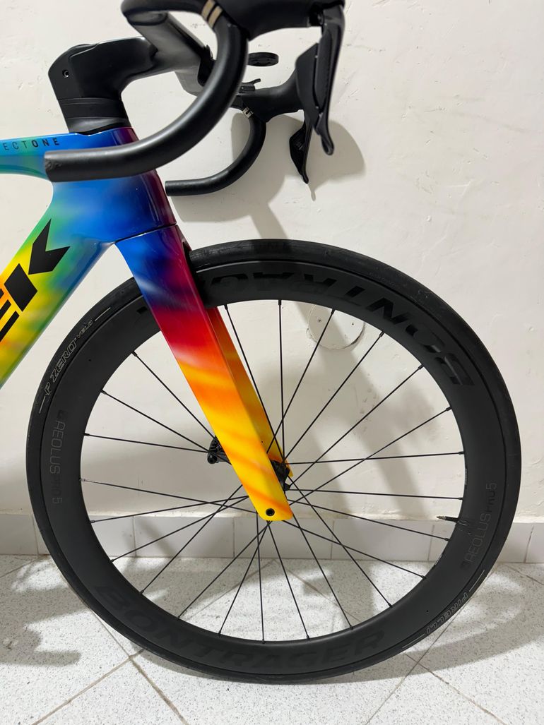 Used Trek Madone SLR 7 Gen 7 2023 Road & Gravel, Orange — image 8 of 12